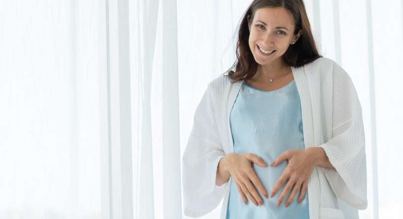 شكل سرة الحامل بولد في الشهر الرابع