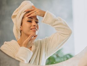 تنظيف الانف من رؤوس السوداء