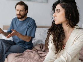النفور من الزوج بدون سبب