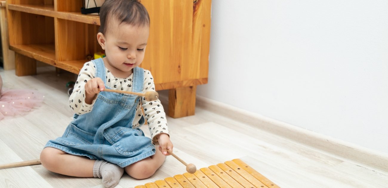 الموسيقى الكلاسيكية_ هل تساعد في تطور نمو دماغ طفلك؟