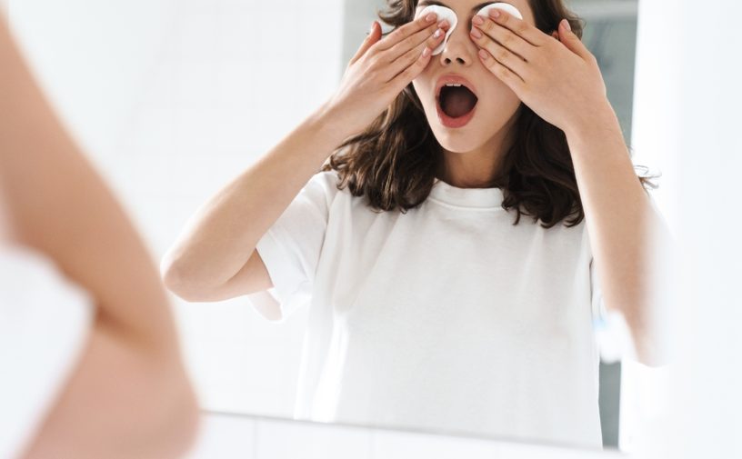 علاج التهاب العين البكتيري ومخاطره على عينيك