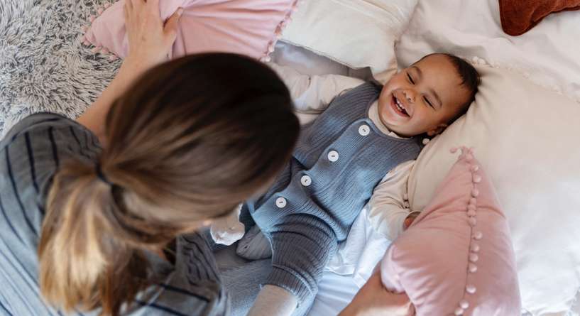 نوم الطفل بسرير منفصل