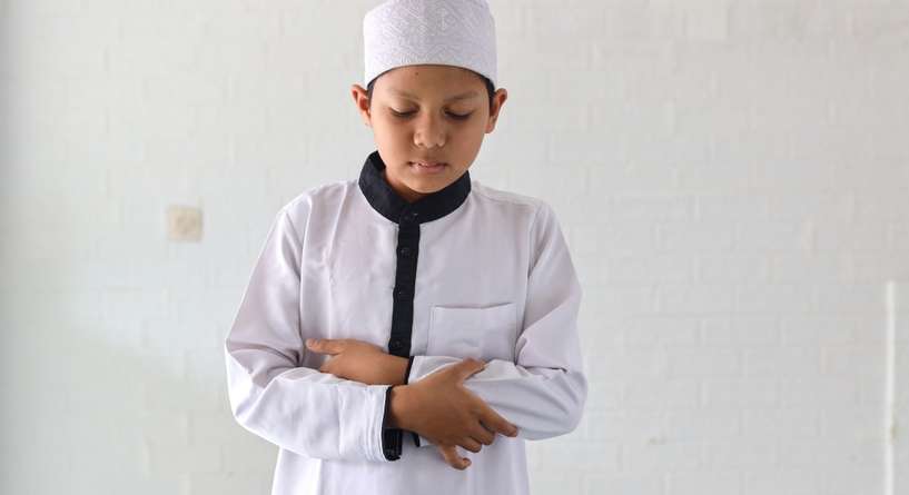تدريب طفلك على صيام شهر رمضان وأداء جميع الشعائر الدينية