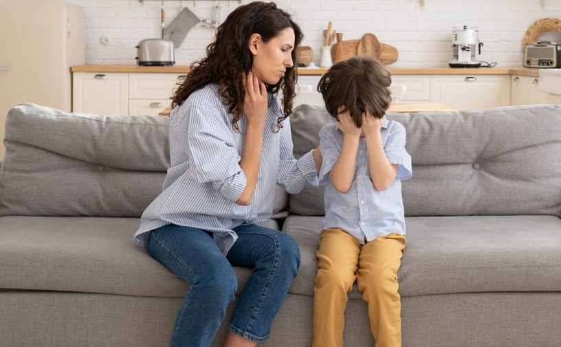 كيفية التعامل مع الطفل الذي يريد كل شيء