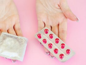 حبوب توقف الدوره بعد نزولها