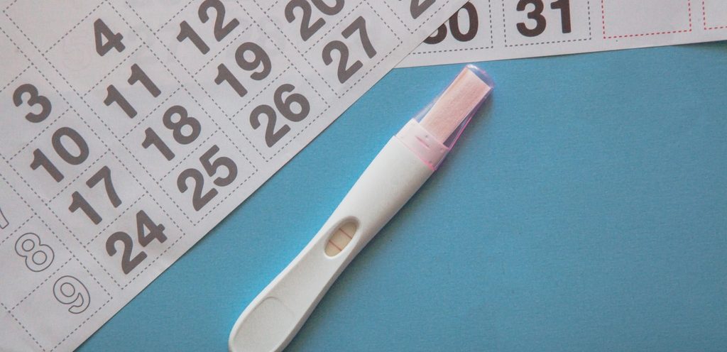 عوارض الحمل بعد تأخّر الدورة