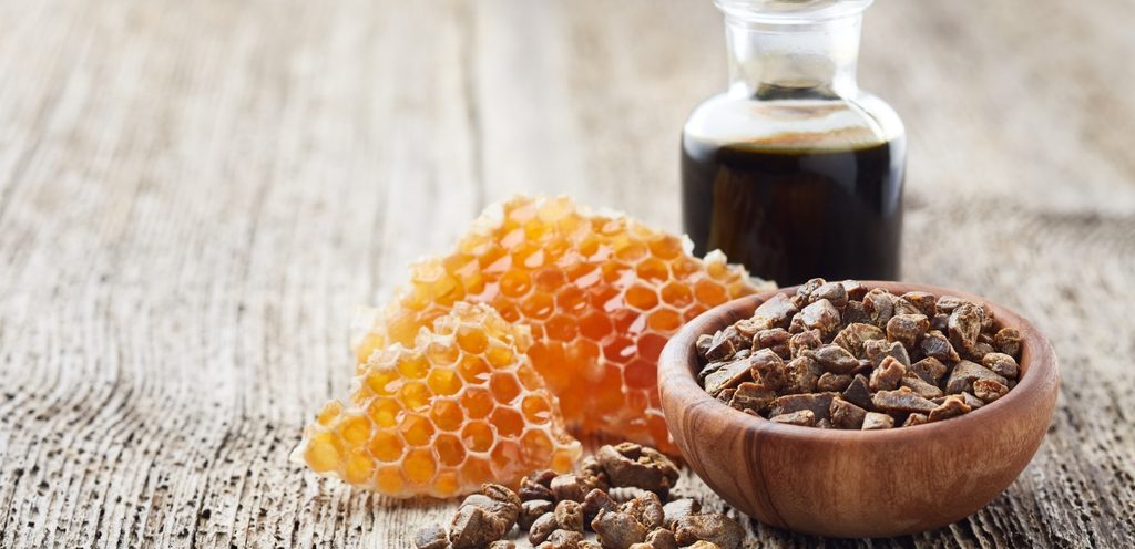 مادة العكبر