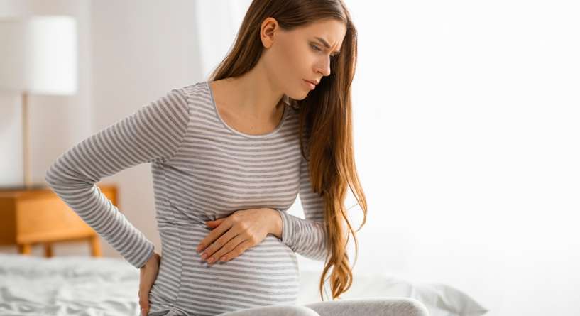 هل يوجد رابط بين ألم الضلوع للحامل وجنس الجنين؟