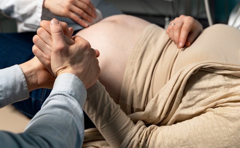ما حقيقة فوائد تناول المشيمة بعد الولادة؟