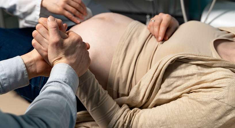 ما حقيقة فوائد تناول المشيمة بعد الولادة؟