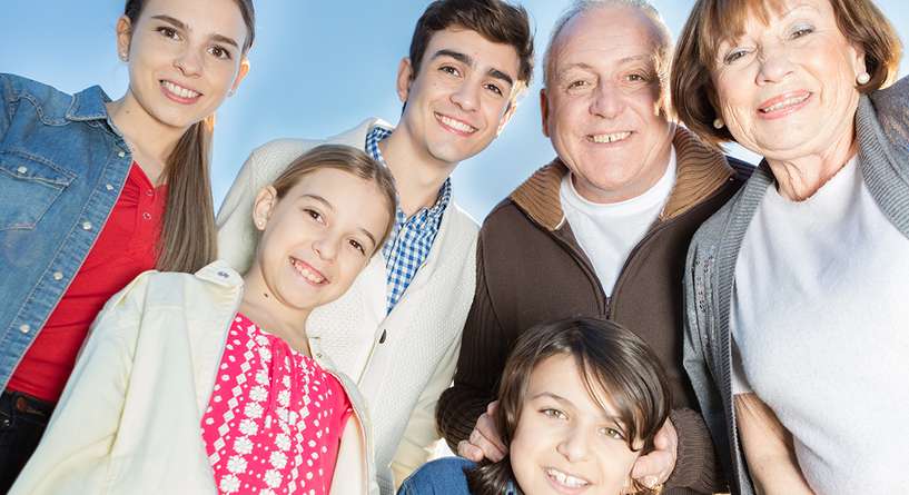 تحديات الحياة مع إخوة غير أشقاء