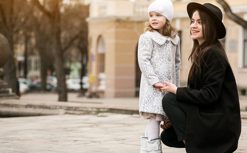 كيف تكتسبي صداقة أولادك بخطوات بسيطة؟