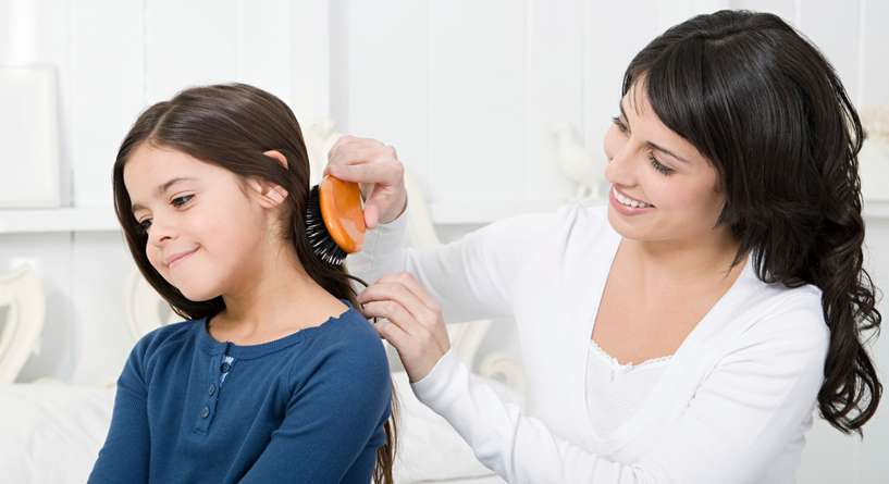 رائحة فروة الشعر الكريهة عند الأطفال