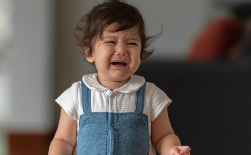 أسباب عصبية الطفل عمر سنة ونصف