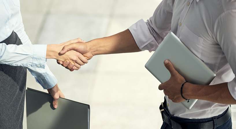 سلوكيات تكشف الأشخاص المهذبين ظاهرياً فقط