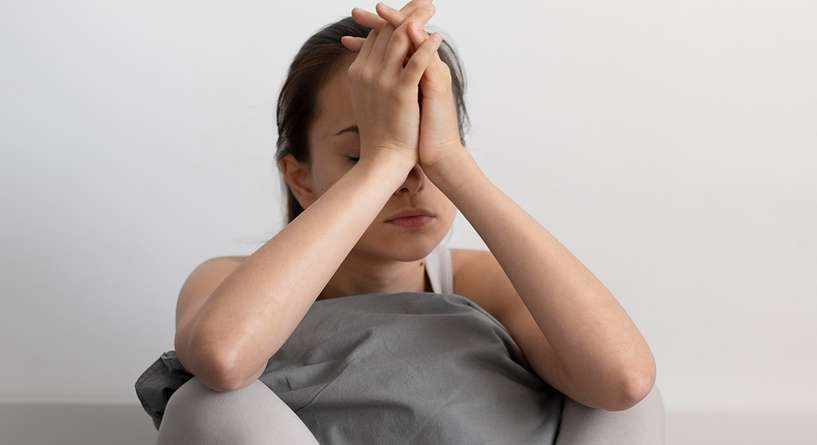 لماذا تقومين بتخريب علاقاتك بنفسك؟