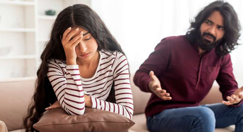 رسائل عتاب للزوج الذي يهين زوجته
