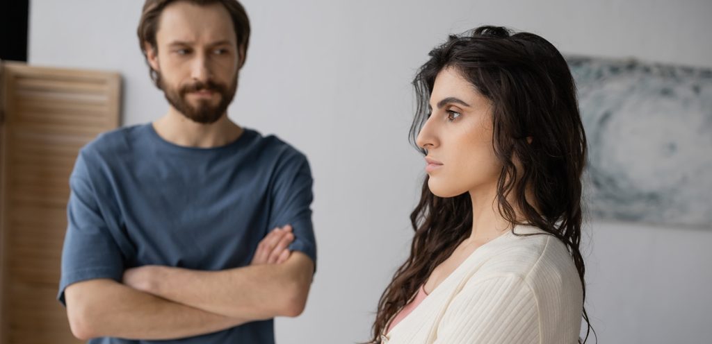 زوجان متخاصمان