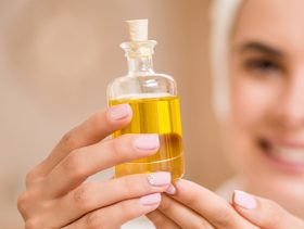 أفضل زيت لمنع تشققات الحمل