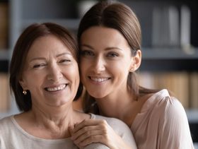 امرأة تشبه امّها