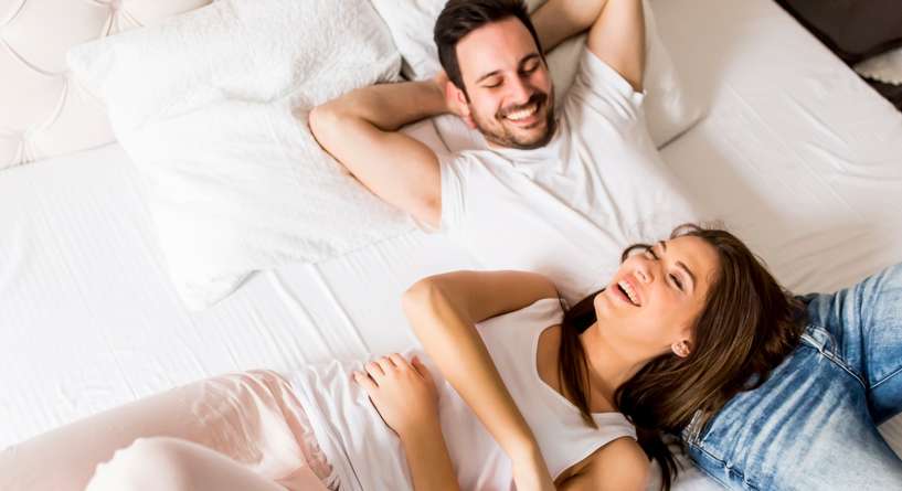 اسلوب الرجل في الفراش حسب برجها