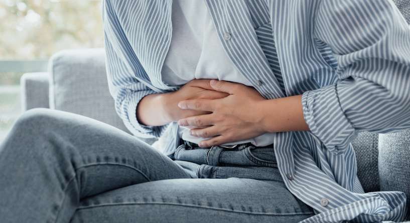 آلام المعدة بسبب القلق