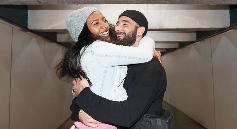 حضن الزوج في المنام