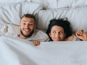 كيف اخلي زوجي يشتهيني