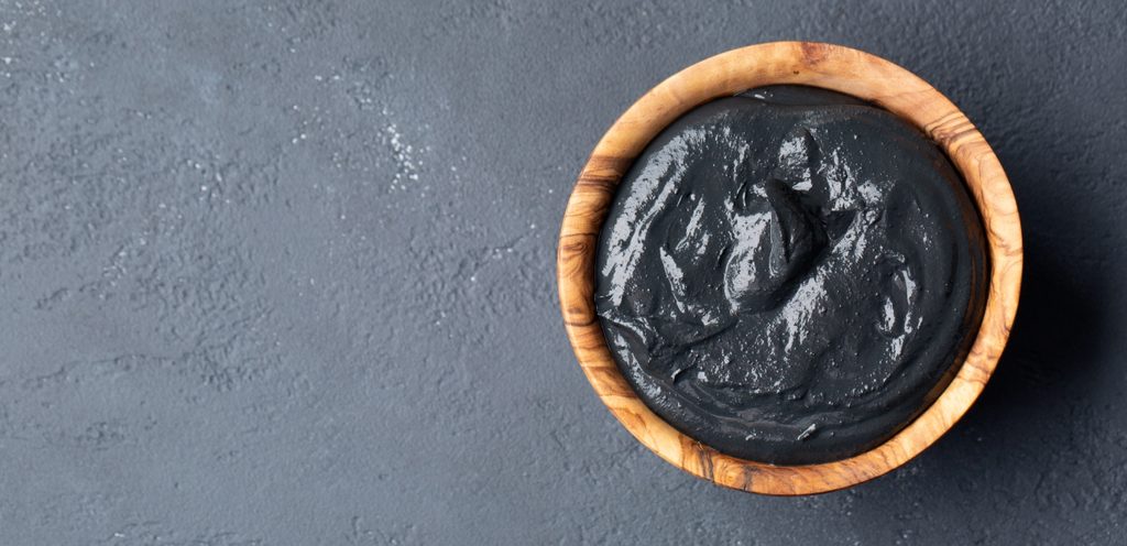 طين البحر الميت