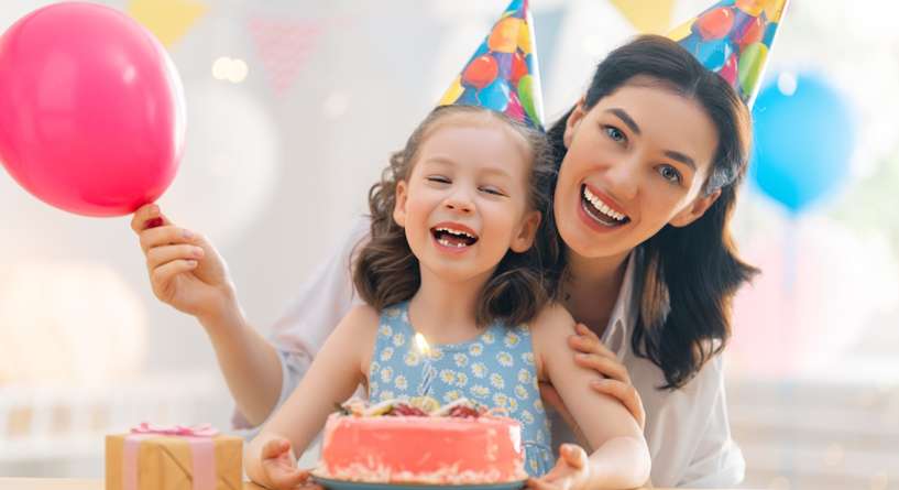دعاء للطفل في عيد ميلاده​