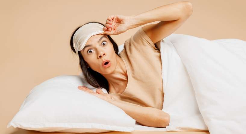 امرأة شاهدت لتوها حلمًا
