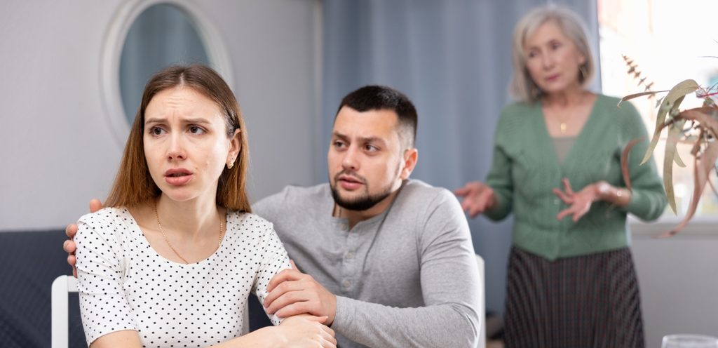 سوء تفاهم عائلي