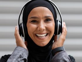 هل الموسيقى تبطل الصيام