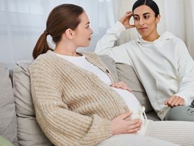 حلمت ان اختي حامل​