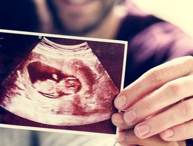 صورة بالموجات فوق الصوتية للجنين