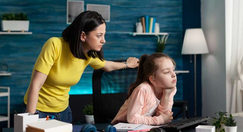 متلازمة الطفل المستعجل: لماذا قد يكون طفلكِ ضحية التوقعات العالية؟