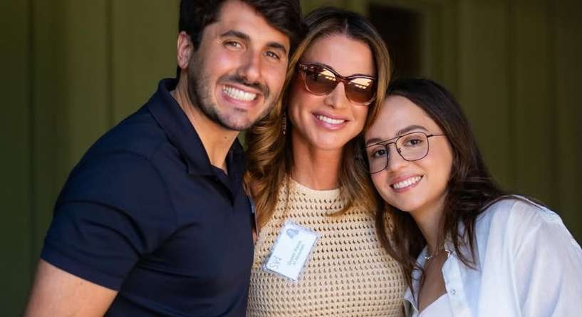 الأميرة إيمان تضع مولودتها الأولى وهذه أولى لقطاتها!