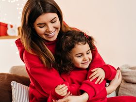 ٥ خطوات بسيطة تجعل طفلكِ سعيدًا.. والأخيرة هي الأهم!