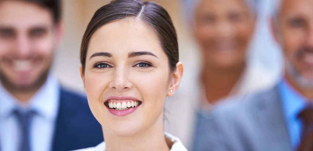 امرأة سعيدة