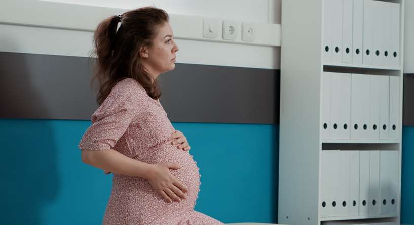 أطباء يحذرون: خطأ بسيط في بداية الحمل قد يؤذي قلب مولودكِ!
