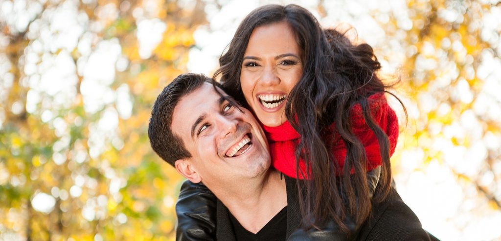 زوجان سعيدان