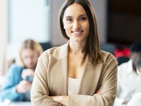 كلام عن الثقة بالنفس والكبرياء​