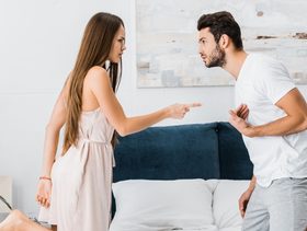 هل تنجو العلاقة الزوجية من الخيانة؟