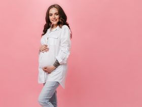 أصوات يحبها جنينكِ وتؤثر على ذكائه لاحقًا!
