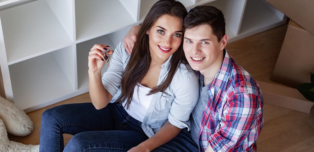 زوجان سعيدان