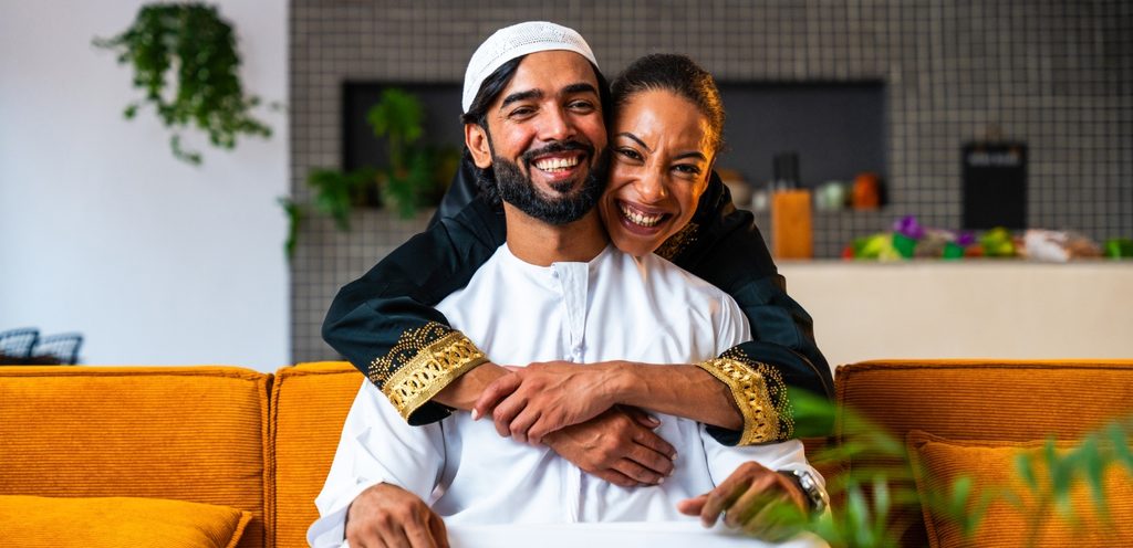 زوجان سعيدان