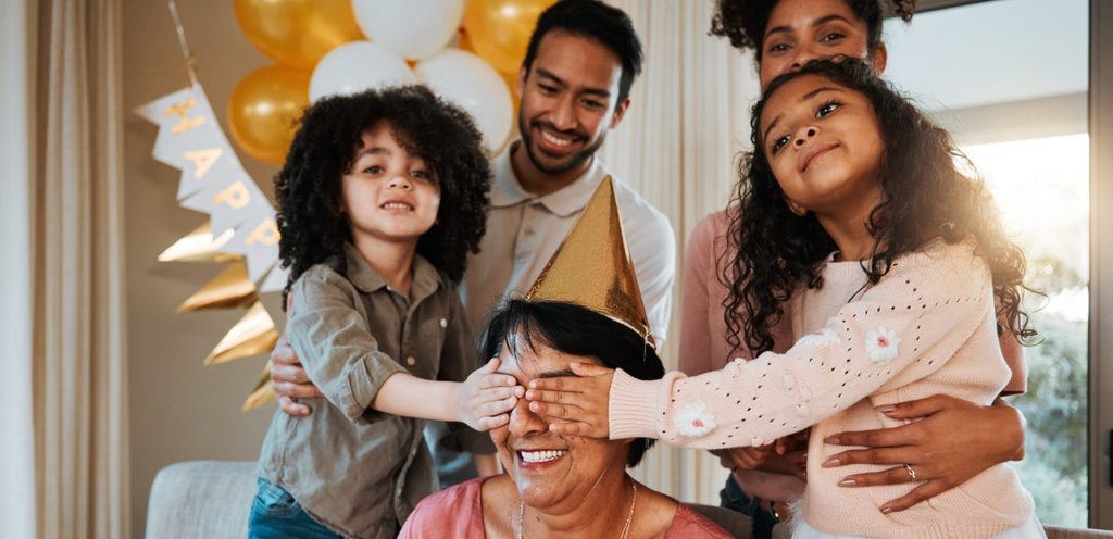 عائلة سعيدة