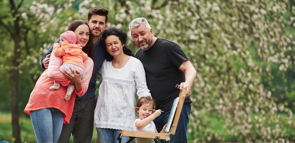 عائلة سعيدة