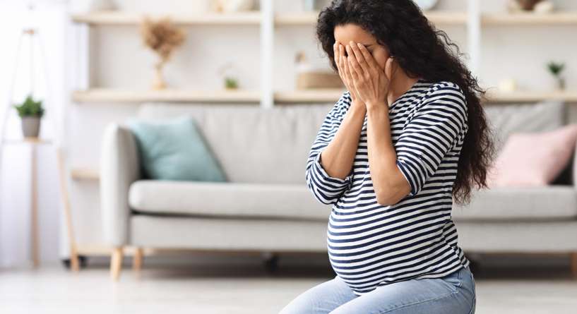 مشاعر الغضب والتوتر أثناء الحمل.. هل تؤثر فعلًا على الطفل؟