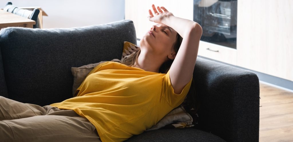 امرأة متعبة